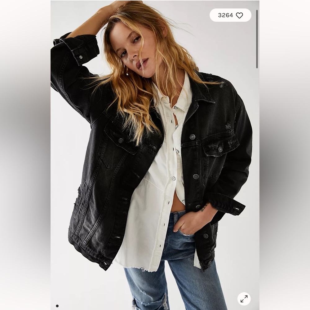 EUC Free People We the Free destroyed long and lean trucker jacket